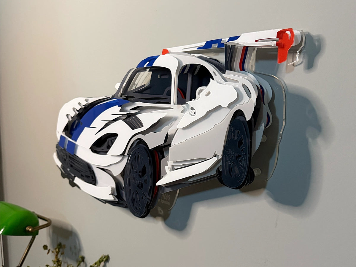 0011 - Twin-Stripe Speedster